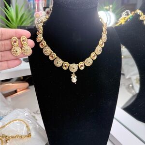 Elegant Gold and Red Jewelry Set